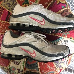 Nike Reax running shoes